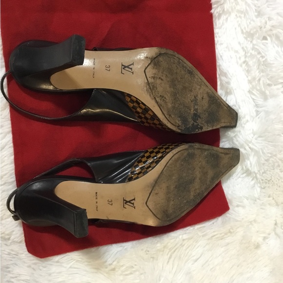 Louis Vuitton Black and Brown Checkered Heels - Picture 6 of 15